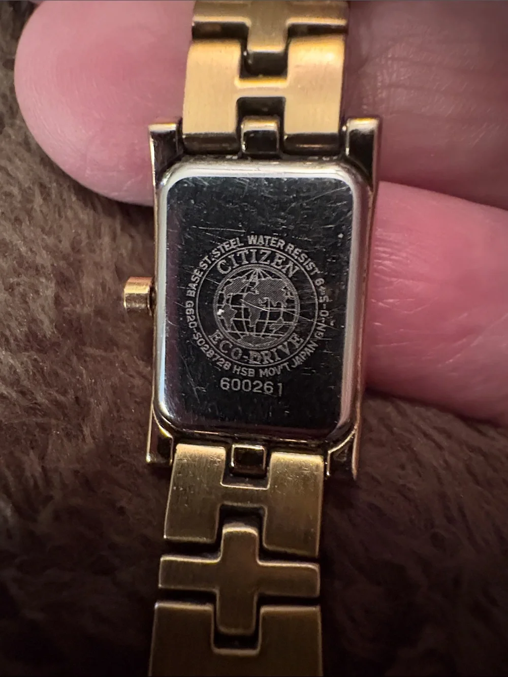 citizens Eco Drive sleek gold